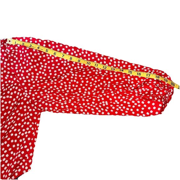 New Women’s Red & White Floral Button-Up Blouse Size 2XL Lightweight Casual - Picture 8 of 9